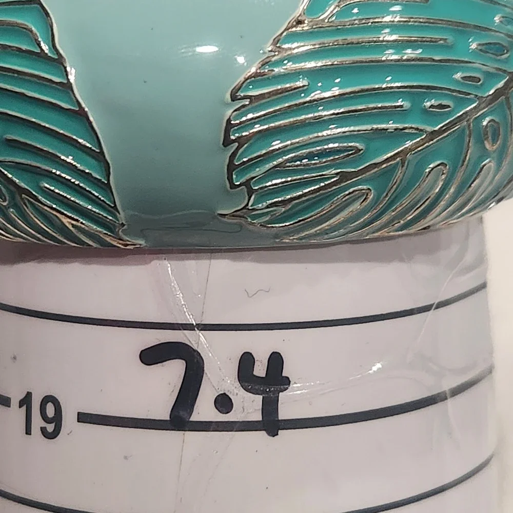 sequin enamel hinged